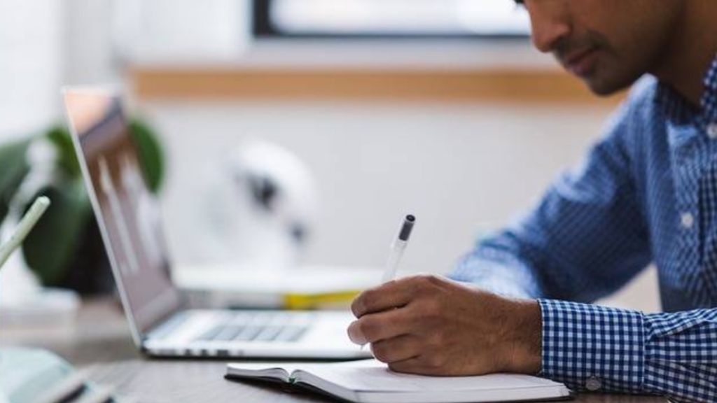 etudiant droit entreprises
