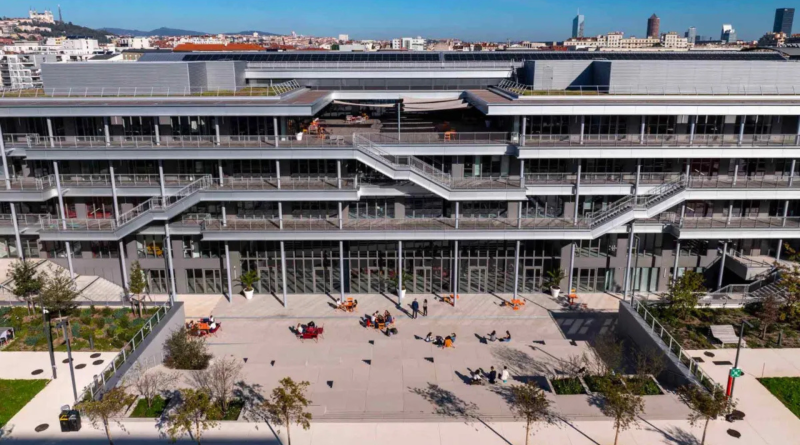 EMLYON INSTITUT HEALTHCARE INNOVATION