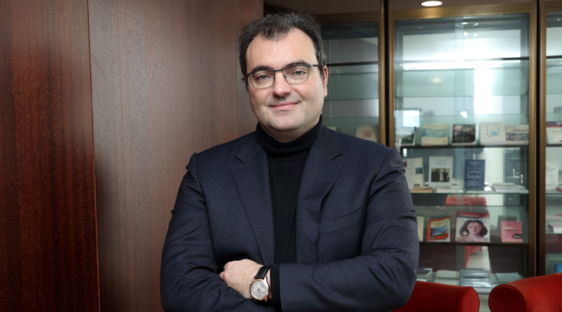 CY CERGY PARIS UNIVERSITE PRESIDENT