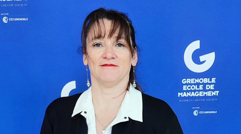 GRENOBLE ECOLE MANAGEMENT DOYENNE CORPS PROFESSORAL