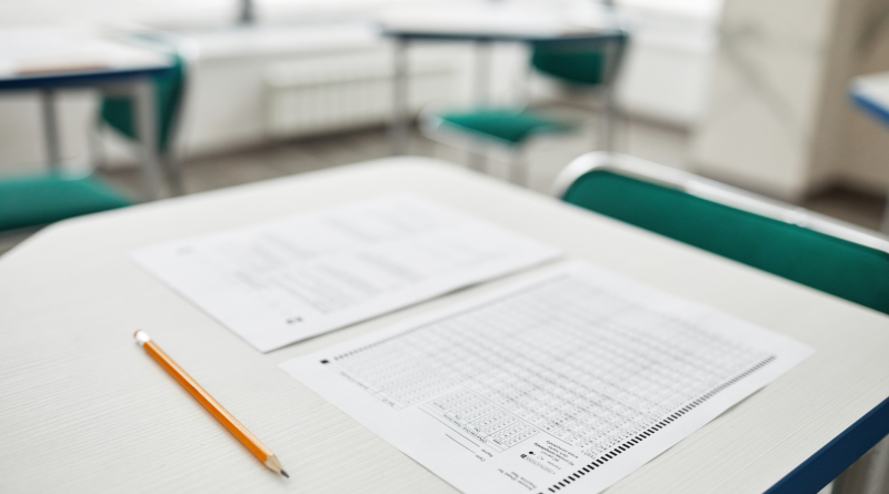 TOEIC SPEAKING READING LISTENING WRITING