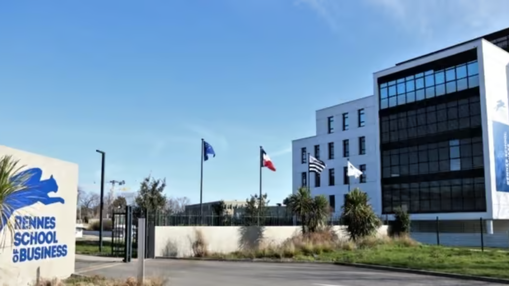 RENNES SCHOOL BUSINESS LANCEMENT HUB ACADEMIQUE BRAND HERITAGE