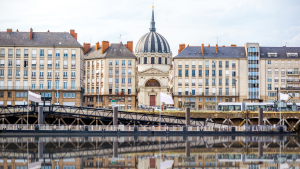 ECOLE MANAGEMENT NANTES