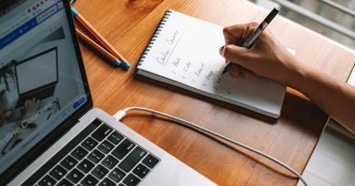 Tout savoir sur la formation assurance : parcours, débouchés et conseils
